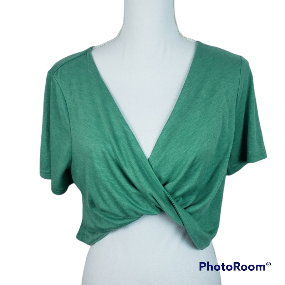 Rosegal Womens Large Twist Front Crop Top Green V Neck Short Sleeve NWT